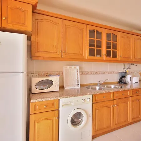 2 Quartos, Varanda Refeicoes, Prestige For Lagos