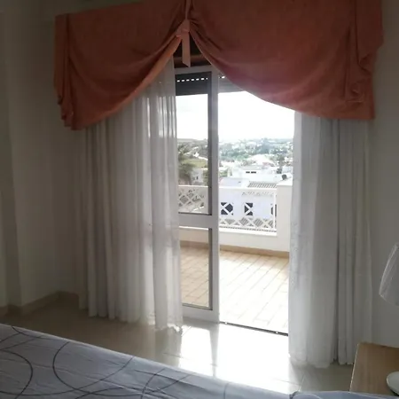 2 Quartos, Varanda Refeicoes, Prestige For Lagos