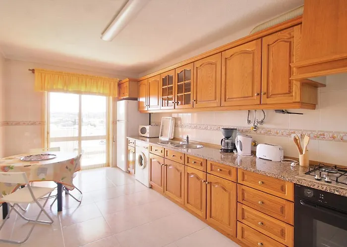 T2 Lagos, Varanda Prestige For *