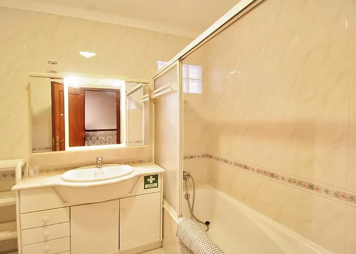 T2 Lagos, Varanda Prestige For *